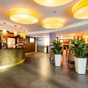 Stadthotel Am Roemerturm Colonia