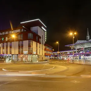 Kommerzhotel Ξενοδοχείο