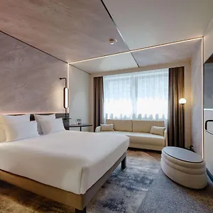 Hotel Novotel Muenchen Airport - Newly Renovated Freising