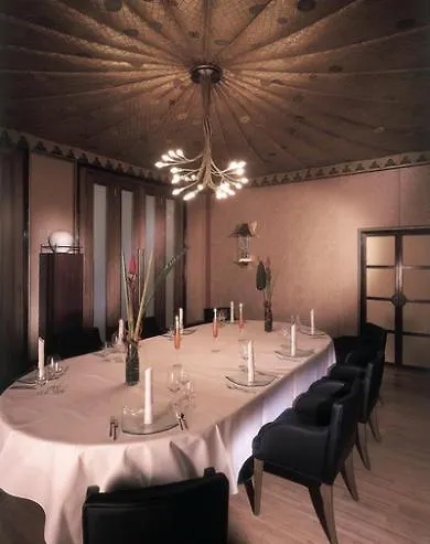 Dom Hotel Κολωνία