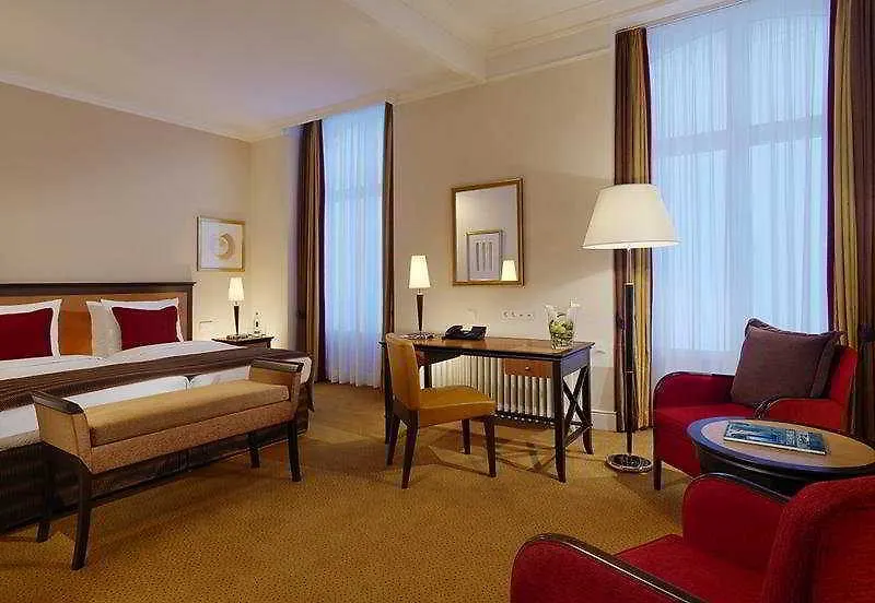 Dom Hotel Κολωνία 5*,  Γερμανία