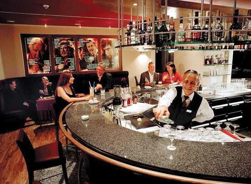 Dom Hotel Κολωνία