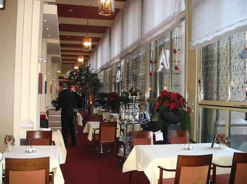 Dom Hotel Κολωνία 5*,  Γερμανία