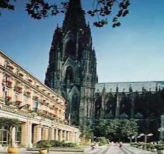 Dom Hotel Köln